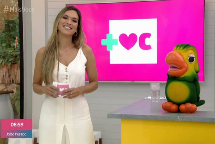 Ana Maria Braga é substituída por Talitha Morete no programa Mais Você