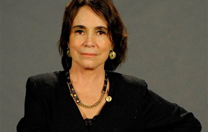 Bolsonaro convida Regina Duarte para assumir a Secretaria de Cultura