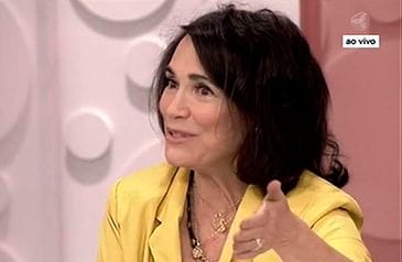 Estimada para assumir a Cultura Regina Duarte recebe pensão militar do pai