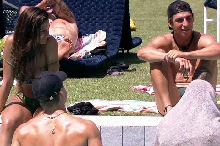 Ex panicat gera polêmica ao comentar sexo com animais no BBB É normal para um monte de pessoas