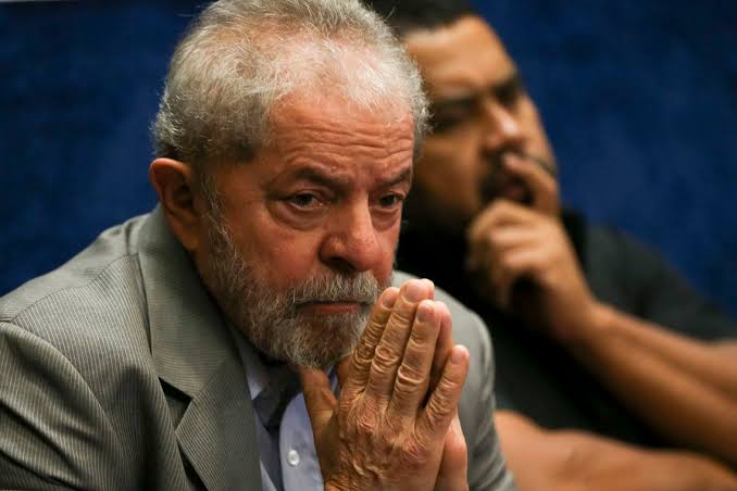 MPF de SP denuncia Lula e Boulos por invasão do tríplex do Guarujá