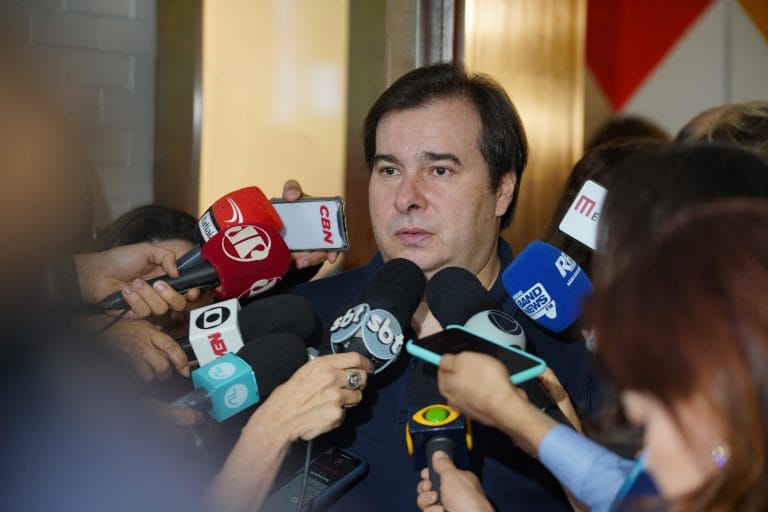 Maia quer votar propostas sobre autonomia do Banco Central e nova lei cambial