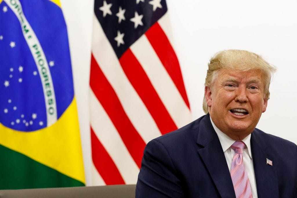Parlamentar do Irã oferece US 3 milhões para quem matar Trump