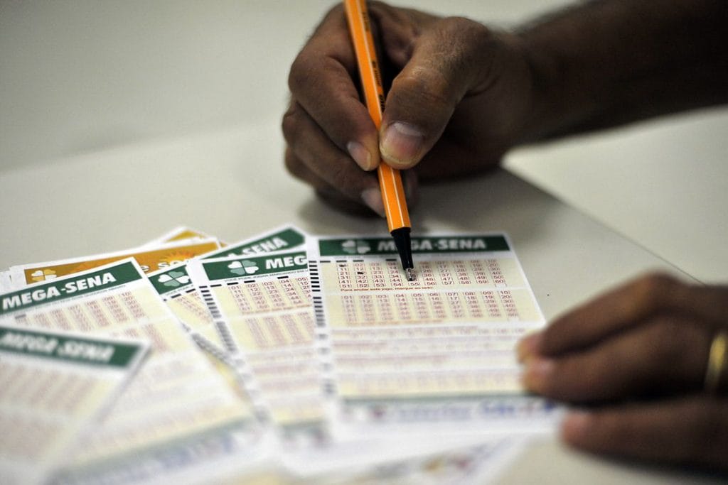 Veja os números sorteados da Mega Sena