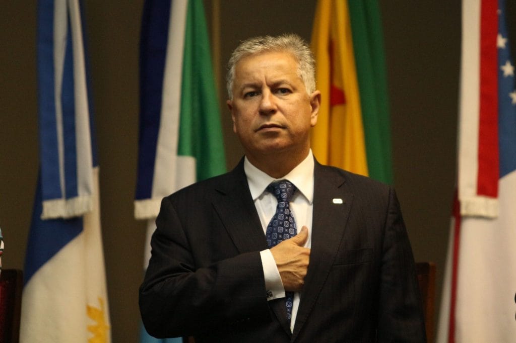 ‘Márcio Macêdo seria um vice interessante’ avalia Henry Clay