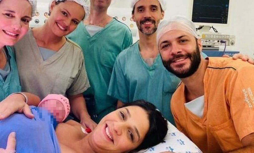 12 anos após assassinato mãe de Isabella Nardoni dá à luz a uma menina
