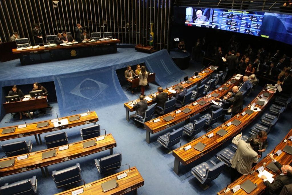 Aprovada lei que obriga agressores de mulheres a fazerem reabilitação