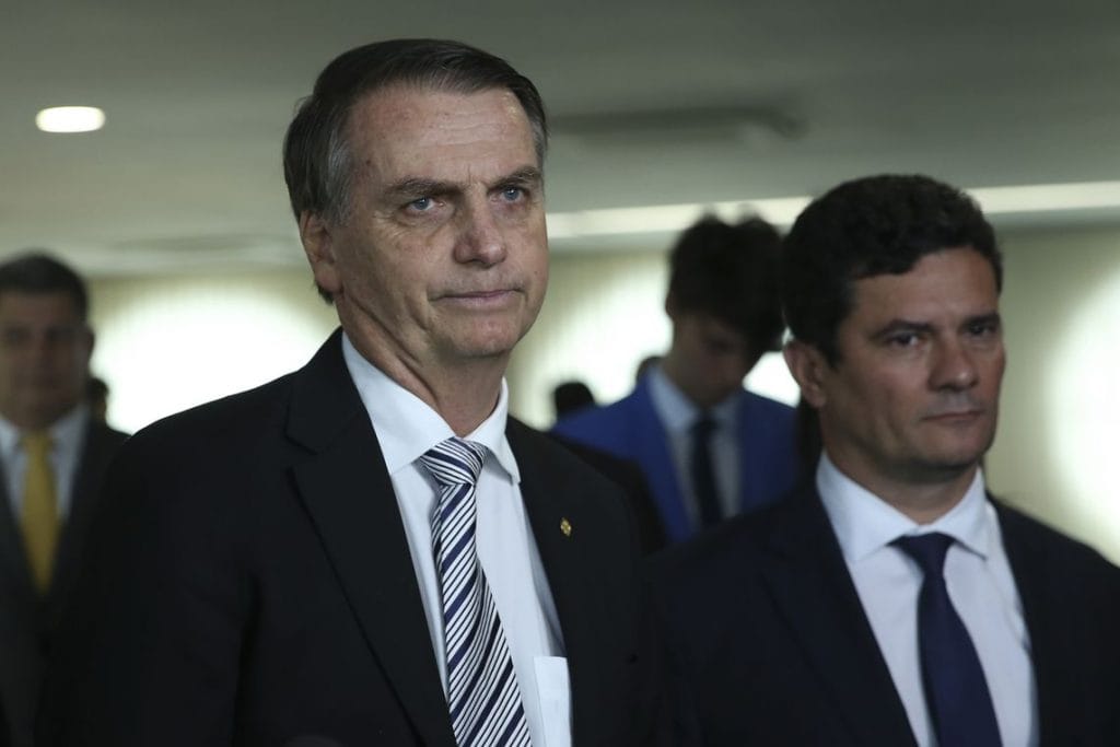 Após desavenças Bolsonaro poderá indicar Moro para vaga no STF