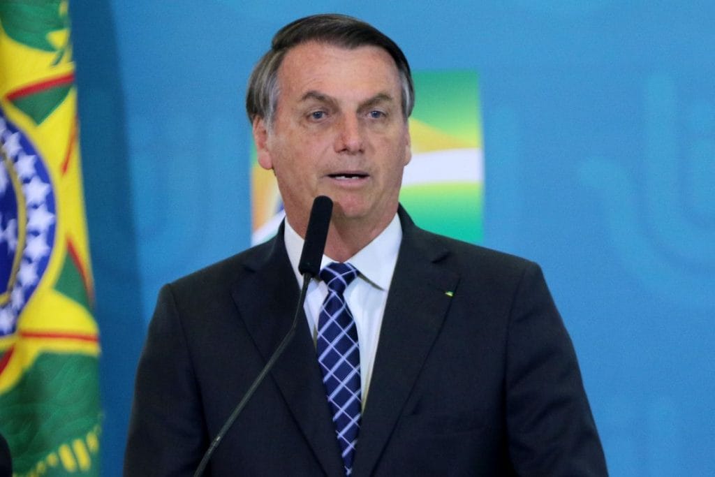 Bolsonaro faz balanço dos 400 dias de governo A corrupção outrora generalizada é atacada na raiz