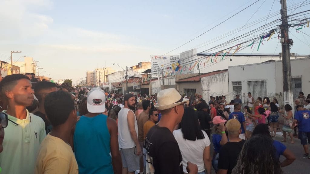 Confira como foi a primeira noite do Bloco Rasgadinho 2020