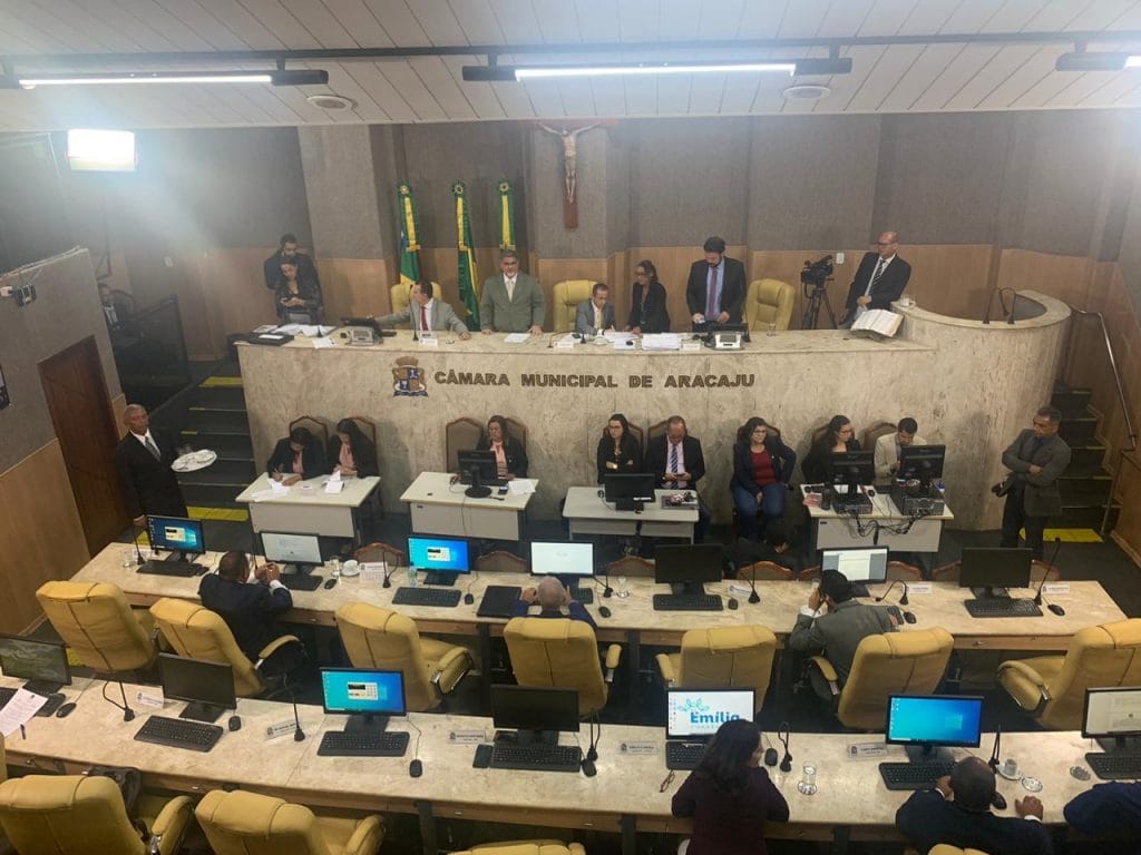 Câmara de Aracaju aprova em terceira discussão remissão de débitos do IPTU