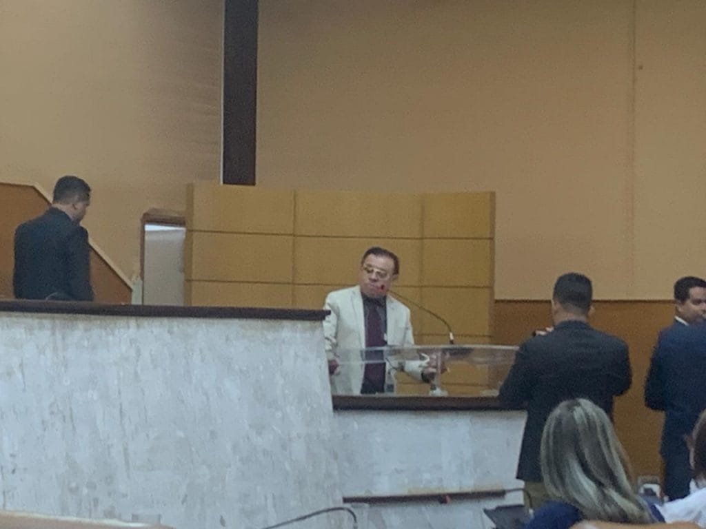 Gilmar Carvalho promete zerar tarifa de ônibus de Aracaju