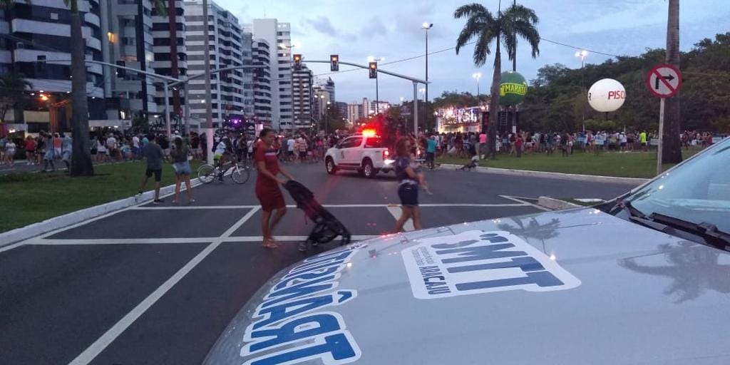 Mais de 40 blocos carnavalescos acontecem neste fim de semana em Aracaju SMTT alerta para trânsito