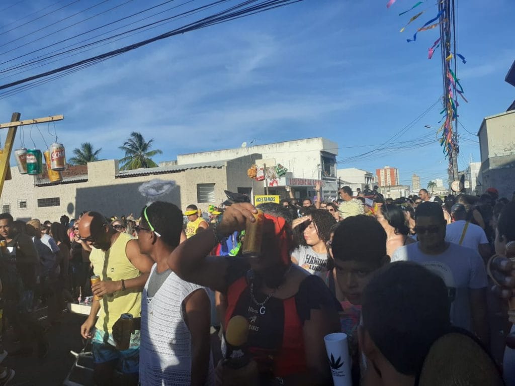 Mais de 60 mil foliões são esperadas no primeiro dia do Bloco Rasgadinho