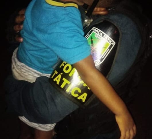 Mãe presa por dopar filho para sair para beber no Santa Maria