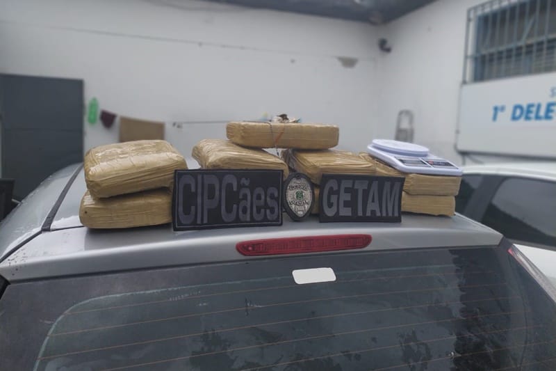PM apreende nove quilos de drogas e prende suspeitos de assaltos em Aracaju