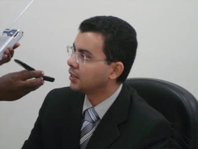 Paulo Márcio deixa disputa eleitoral de lado e sai em defesa de Danielle Garcia