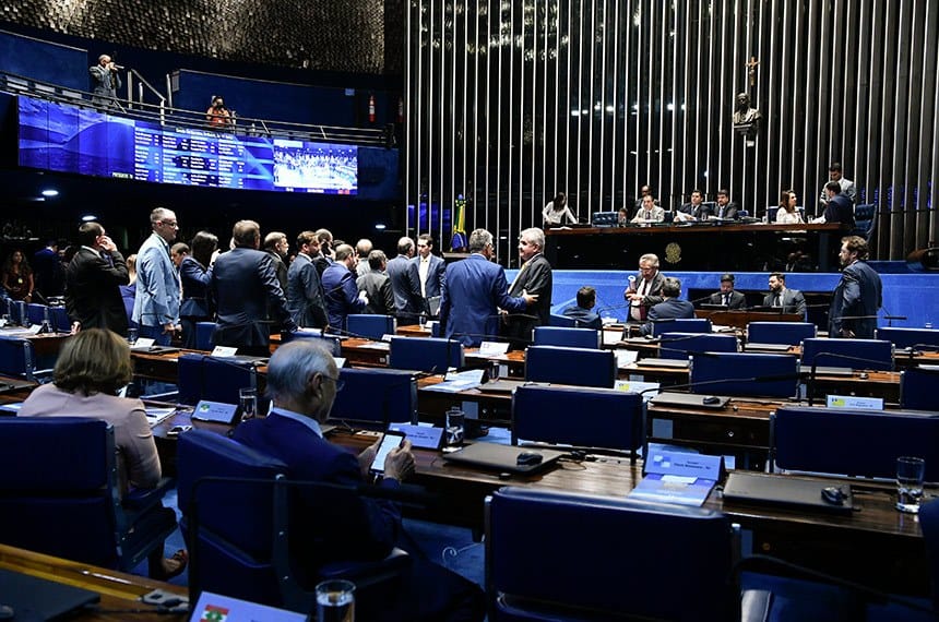 Plenário pode votar projeto que obriga detentos a ressarcir despesas prisionais