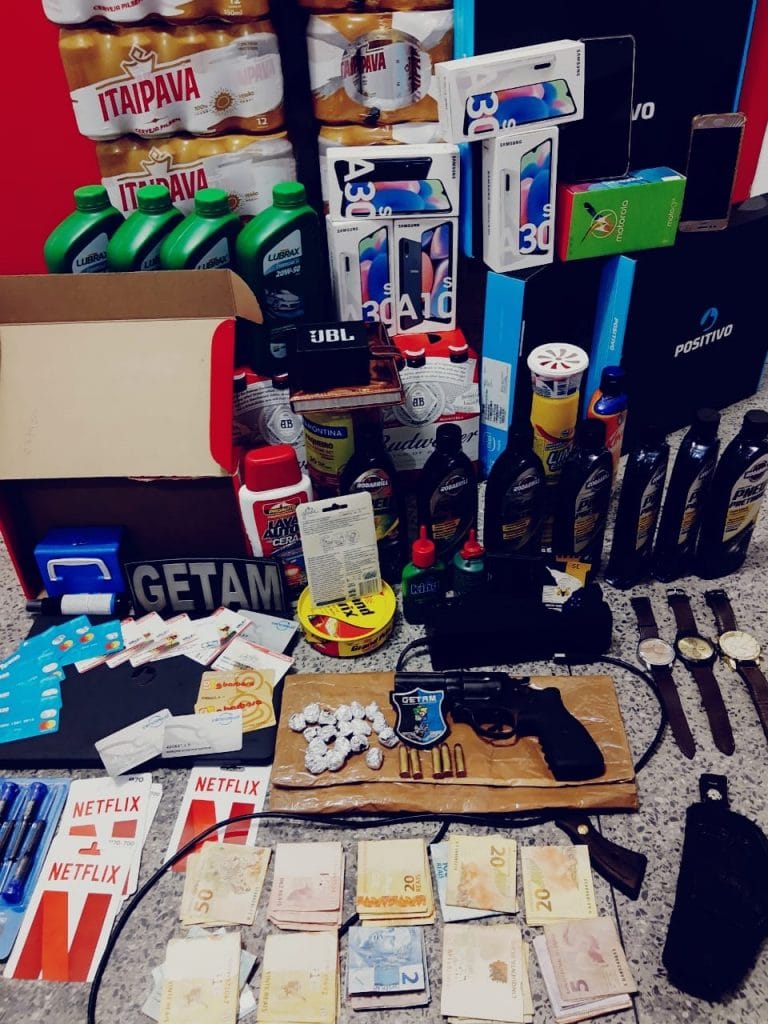 Polícia desarticula quadrilha que clonava cartões em Aracaju