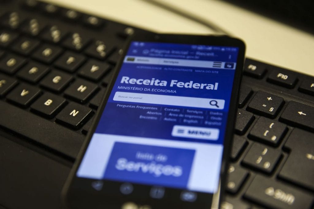 Receita abre na próxima segunda consulta ao lote residual de IR