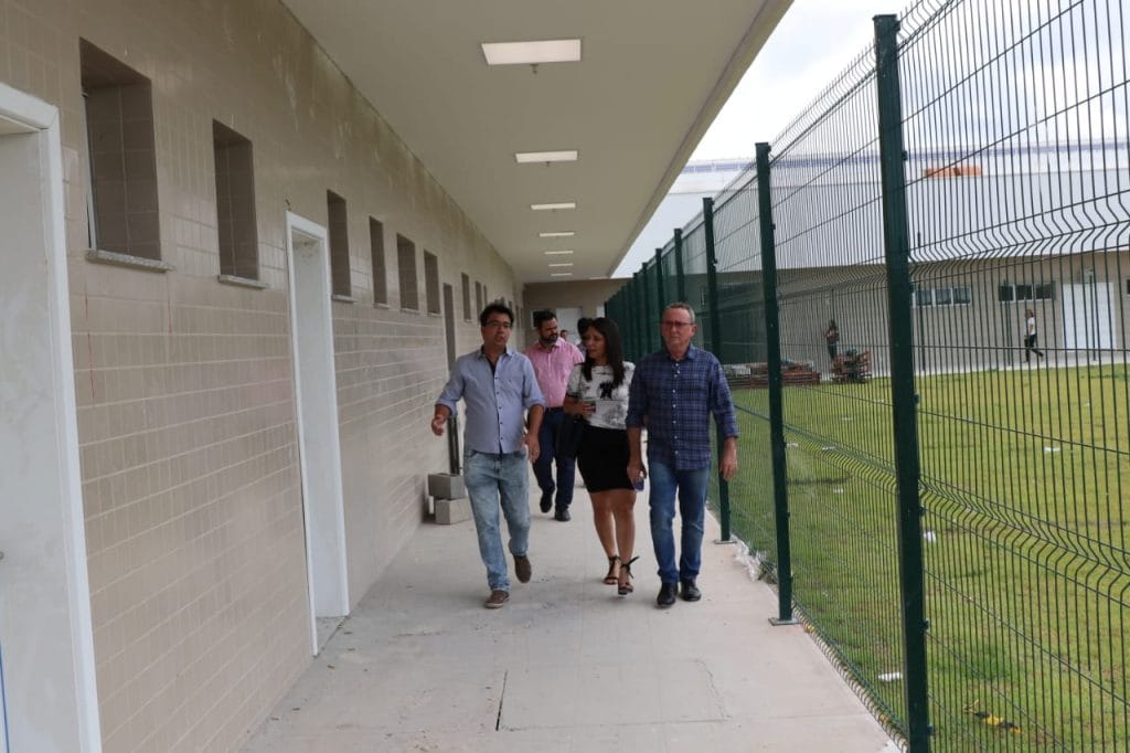 Secretário da Saúde visita obra modelo para projeto do Hospital do Câncer