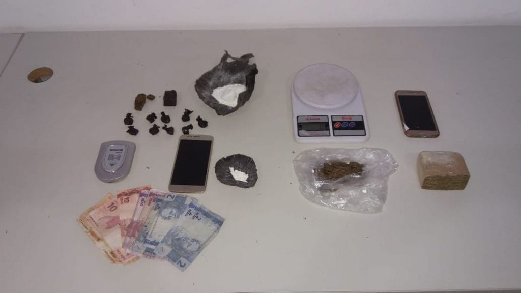 Suspeitos de tráfico de drogas são presos na zona norte de Aracaju