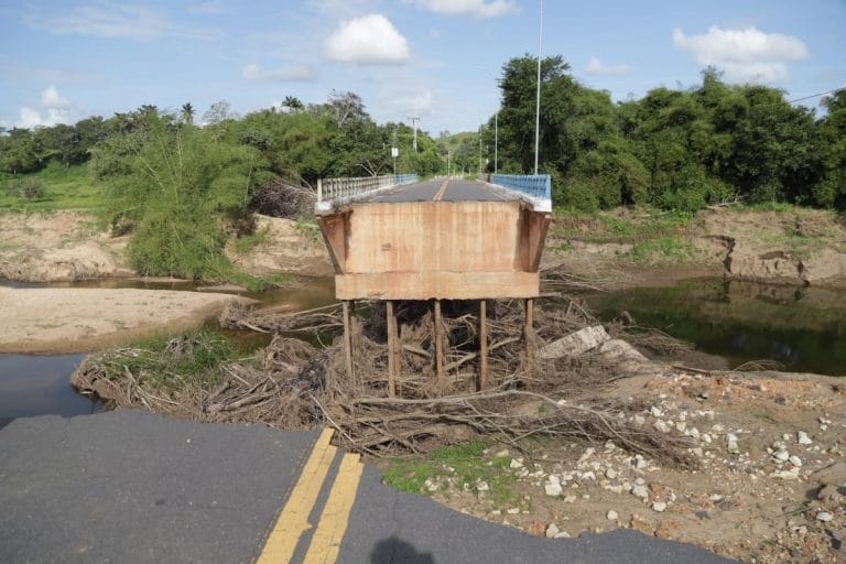 TCE suspende obras da ponte de Santa Rosa de Lima