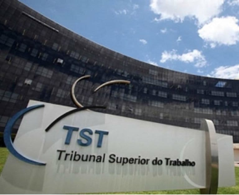 TST reconhece união homoafetiva em acordo trabalhista de aeroviários