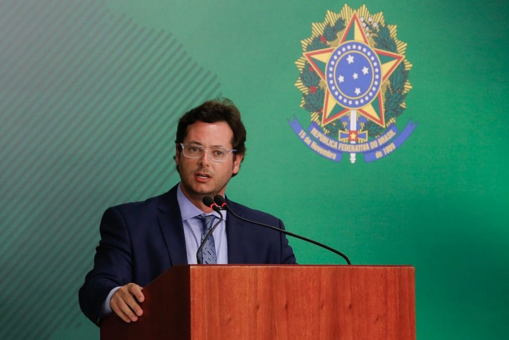 Wajngarten omitiu da Presidência sua relação com empresas pagas pelo governo