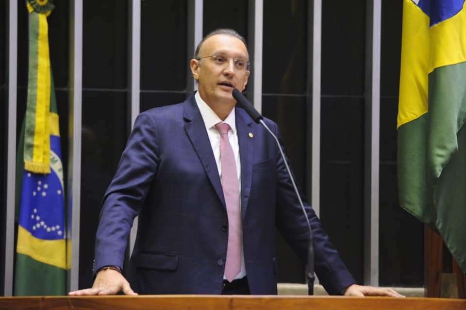 ‘Governadores devem aceitar desafio de Bolsonaro’ diz Fábio Henrique sobre zerar ICMS