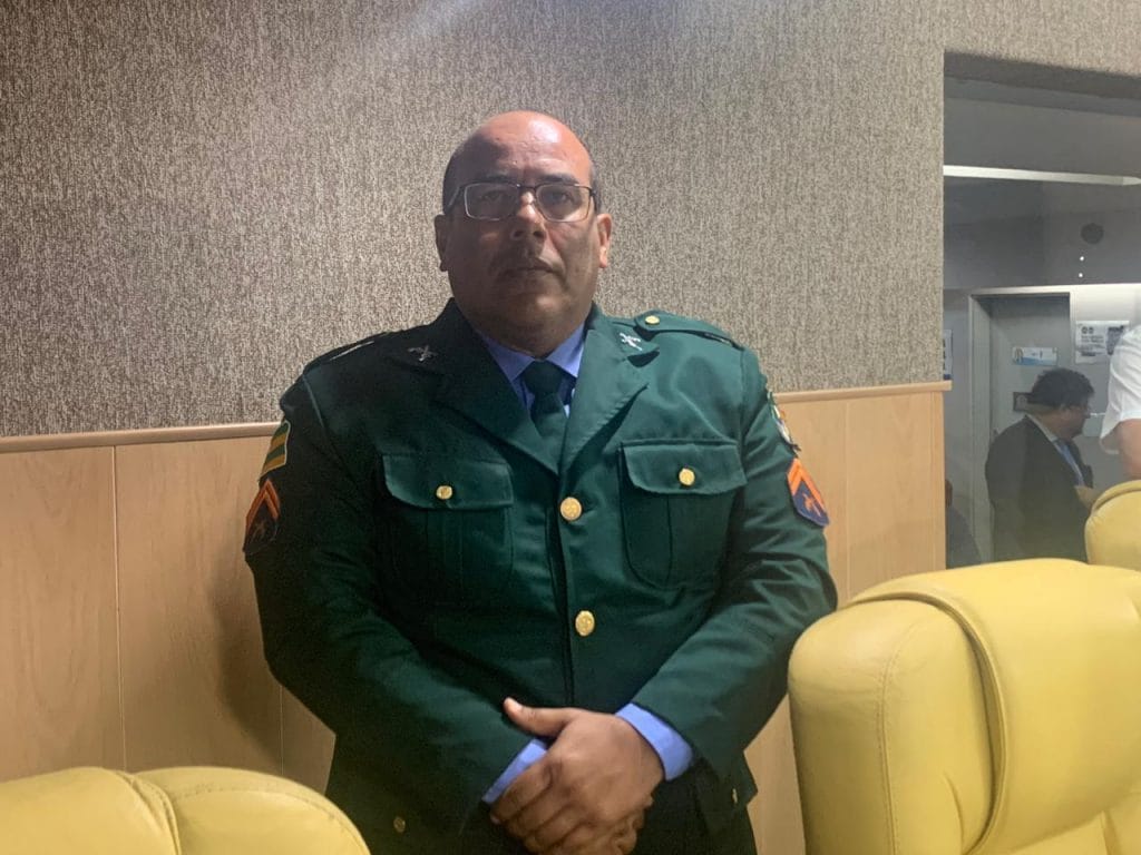 ‘Uma Casa desmoralizada. Aqui se brinca de fazer Câmara de Vereadores’ reclama Cabo Amintas
