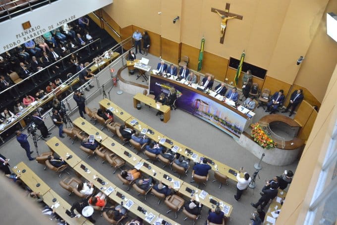 Alese publica convocação de mais concursados confira
