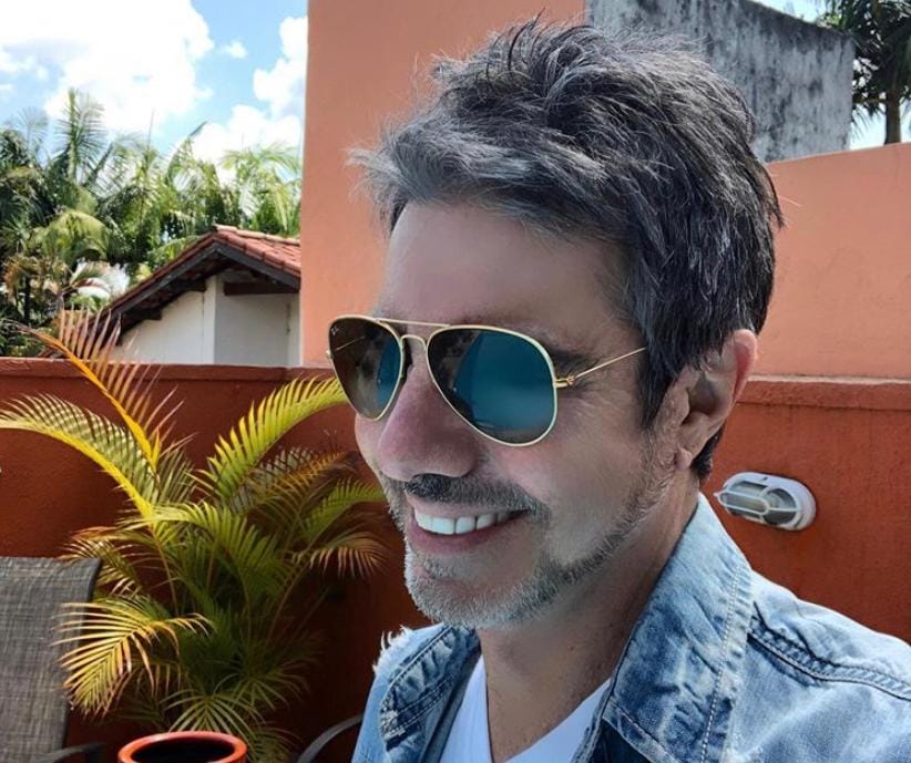 Apresentador João Kleber começa novo relacionamento amoroso
