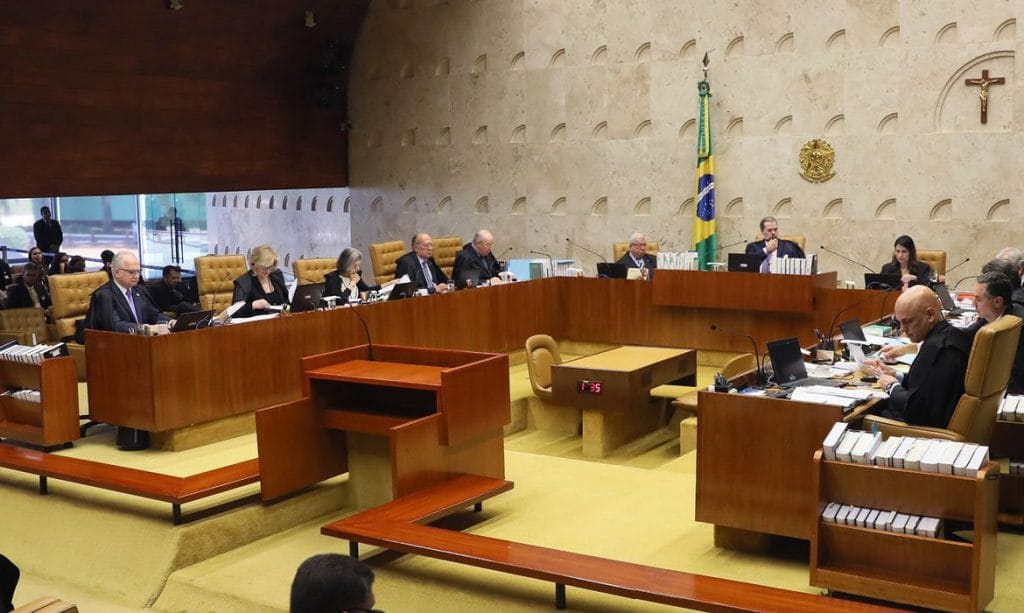 Associação questiona no STF lei que proíbe limites do uso de créditos pré pagos