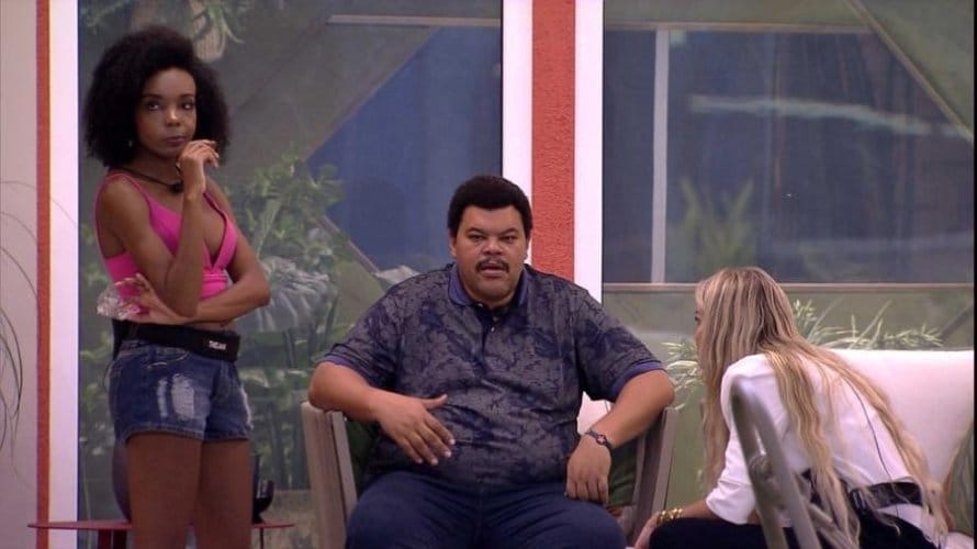 BBB 20 Sinto um racismo velado na casa opina marido de Thelma