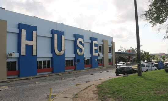 Barra dos Coqueiros Criança de um ano é internada após choque elétrico em escola