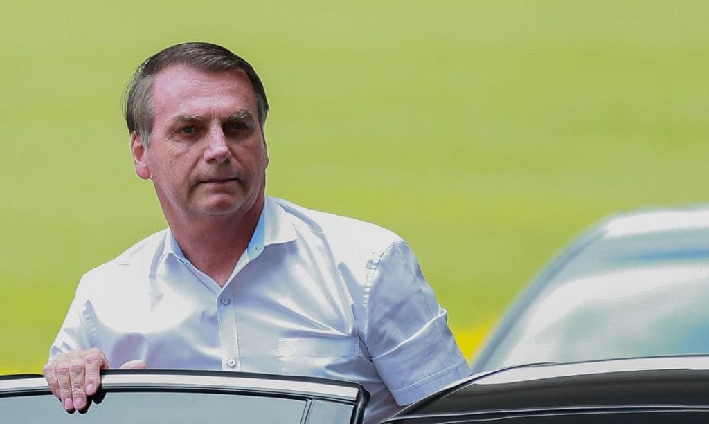 Bolsonaro diz que Brasil e China não têm problema nenhum