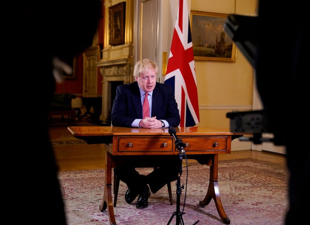 Boris Johnson está infectado com o coronavírus