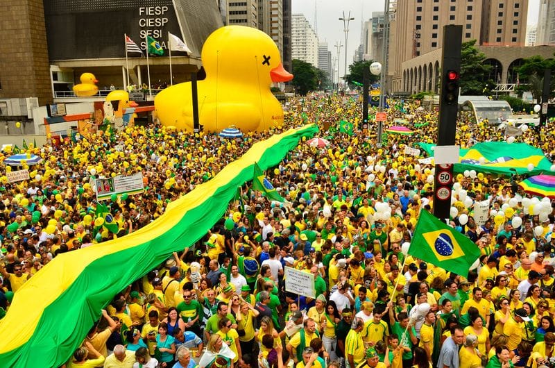 Coronavírus Manifestação anti Congresso marcada para domingo ser cancelada