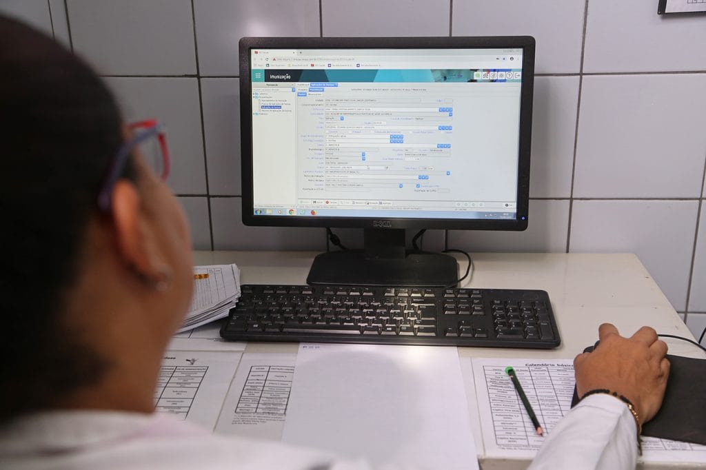 Covid 19 Auxílio de R 200 ainda não foi disponibilizado pelo governo federal nas prefeituras