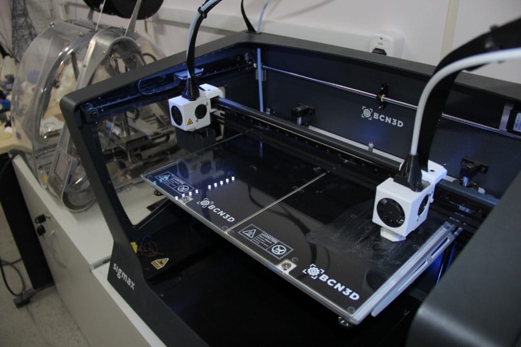 Covid 19 SergipeTec produz máscaras de proteção facial em 3D