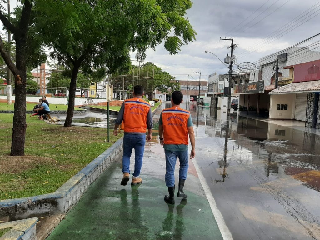 Defesa Civil alerta para previsão de chuvas e ventos fortes nas próximas 24h em Aracaju