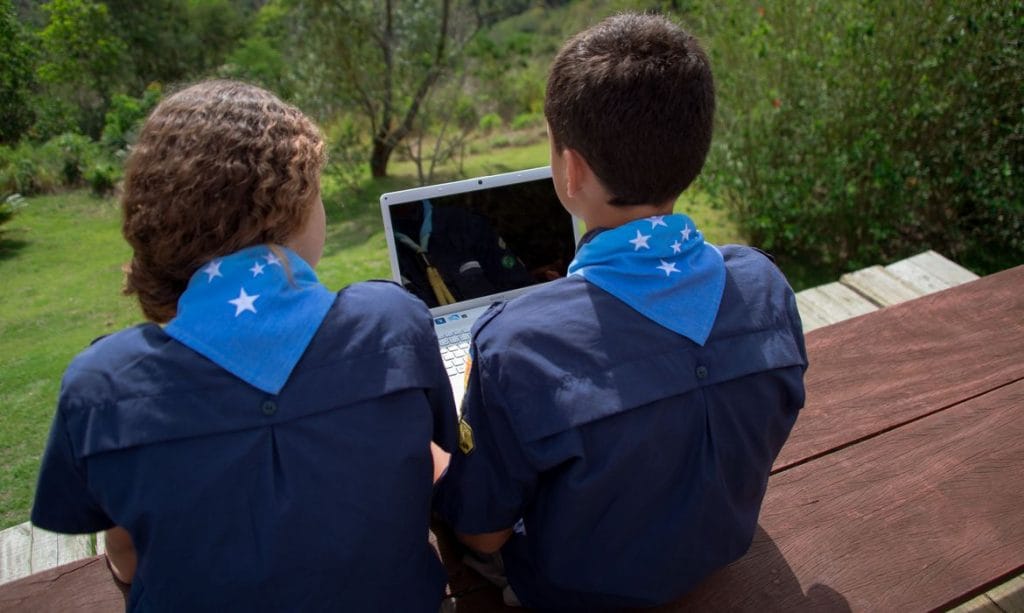 Escoteiros lançam plataforma online com atividades educativas