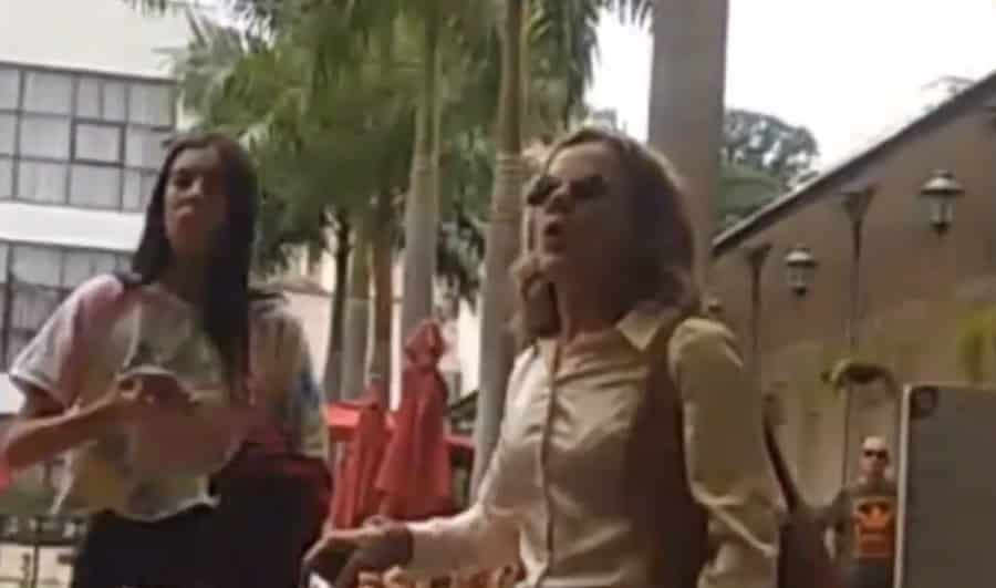 Gleisi Hoffmann filha e Lindbergh são hostilizados em hotel no Rio