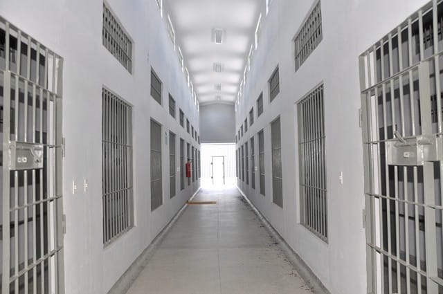 Governo de Sergipe suspende visitas nos presídios