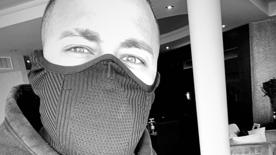 Isolado Neymar treina em local “secreto”