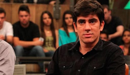 Marcelo Adnet teve caso com atriz durante crise no casamento diz colunista