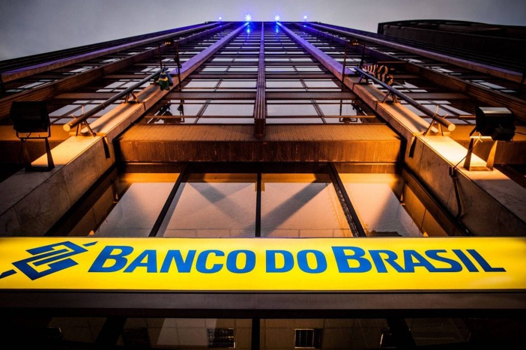 No WhatsApp presidente do BB diz que vida não tem valor infinito