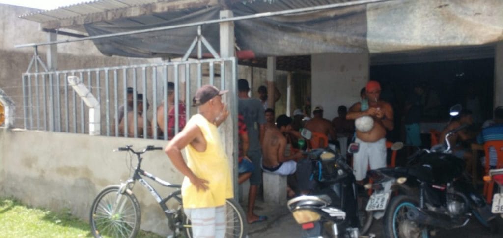 PM prende dono de bar por desobediência a decretos em Lagarto