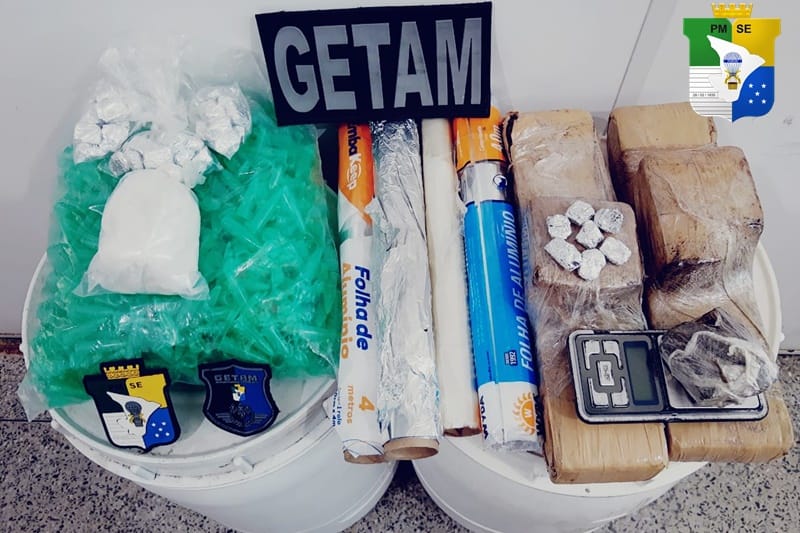 Polícia Militar faz apreensão de drogas na zona sul de Aracaju